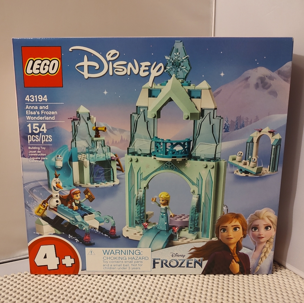 Lego Disney 43194 Anna and Elsa's Frozen Wonderland NWT Building Toy Set - Picture 1 of 3